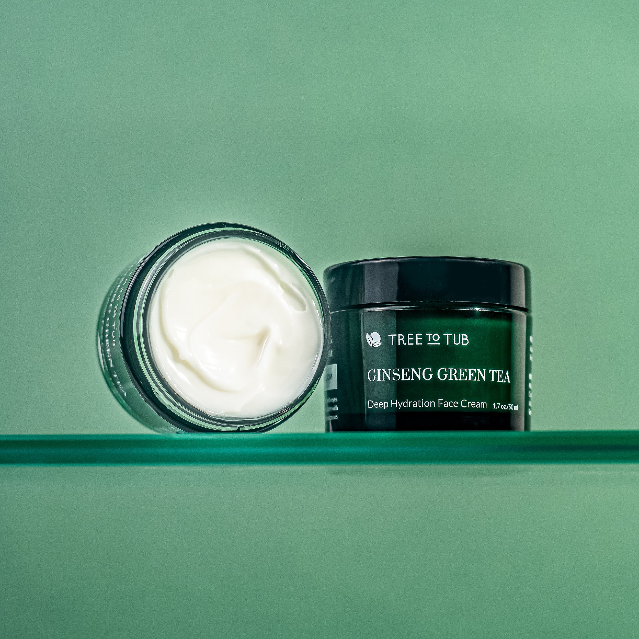Deep Hydrating Face Moisturizer for Sensitive Skin with Green Tea - Image 2